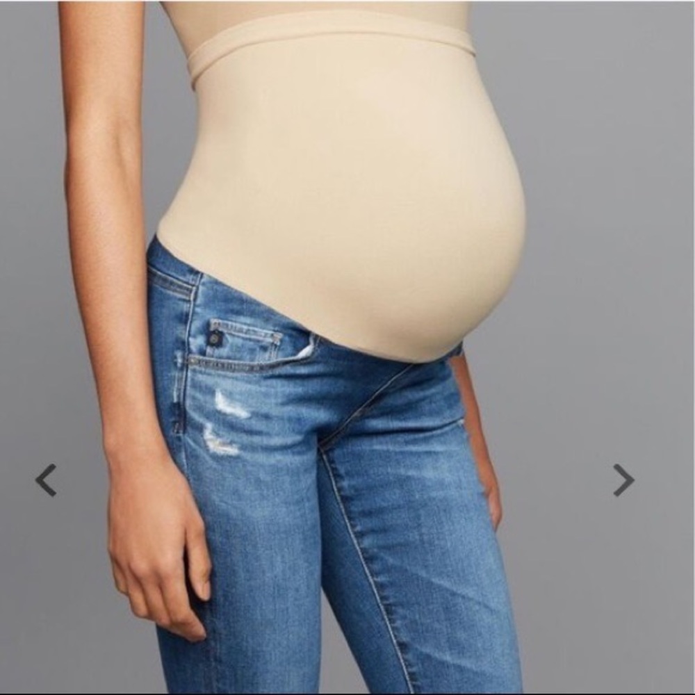 AG Adriano Goldschmidt Distressed maternity jeans 26R